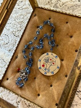 NECKLACE NWOT Poker Chip and rosary beads bling Vegas